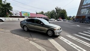 В центре Калининграда разделили потоки машин и пешеходов: почему это решение вызвало вопросы