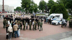 «Один день с полицией»: на площади Победы отметили 308-летие МВД (фоторепортаж)